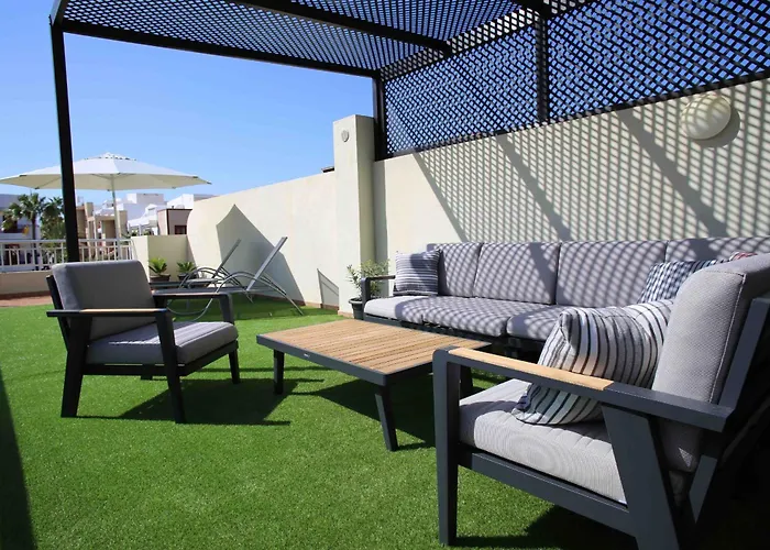 Oceanview Sundeck San Remo With Garage 아파트