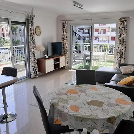 Oceanview Sundeck San Remo With Garage شقة *